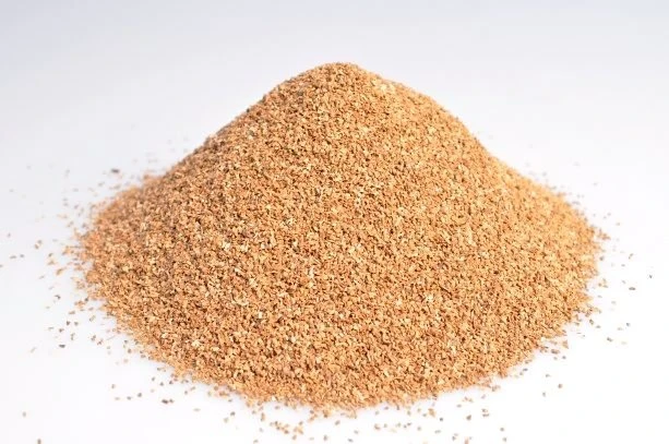 Drcené ořechové skořápky