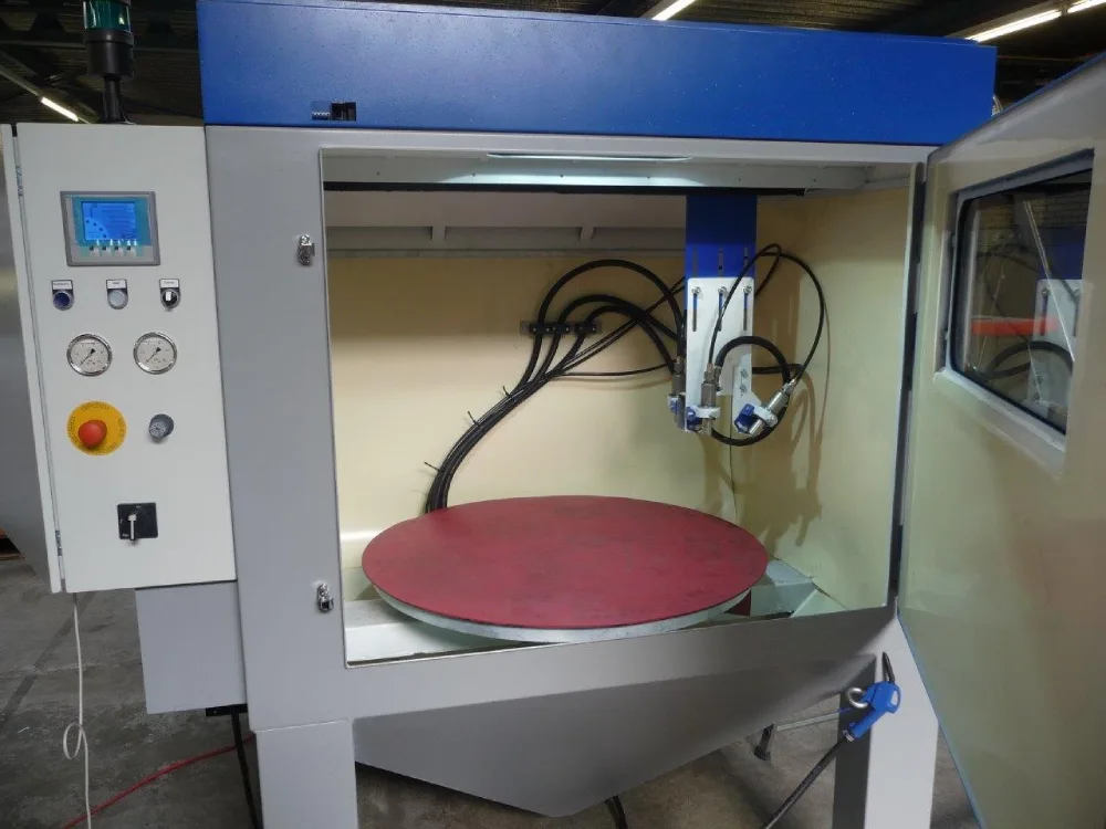 Otočný stůl v pískovací kabině